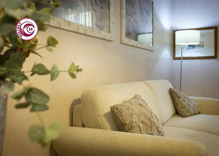 C M Piazza Cavour Elegant Flat