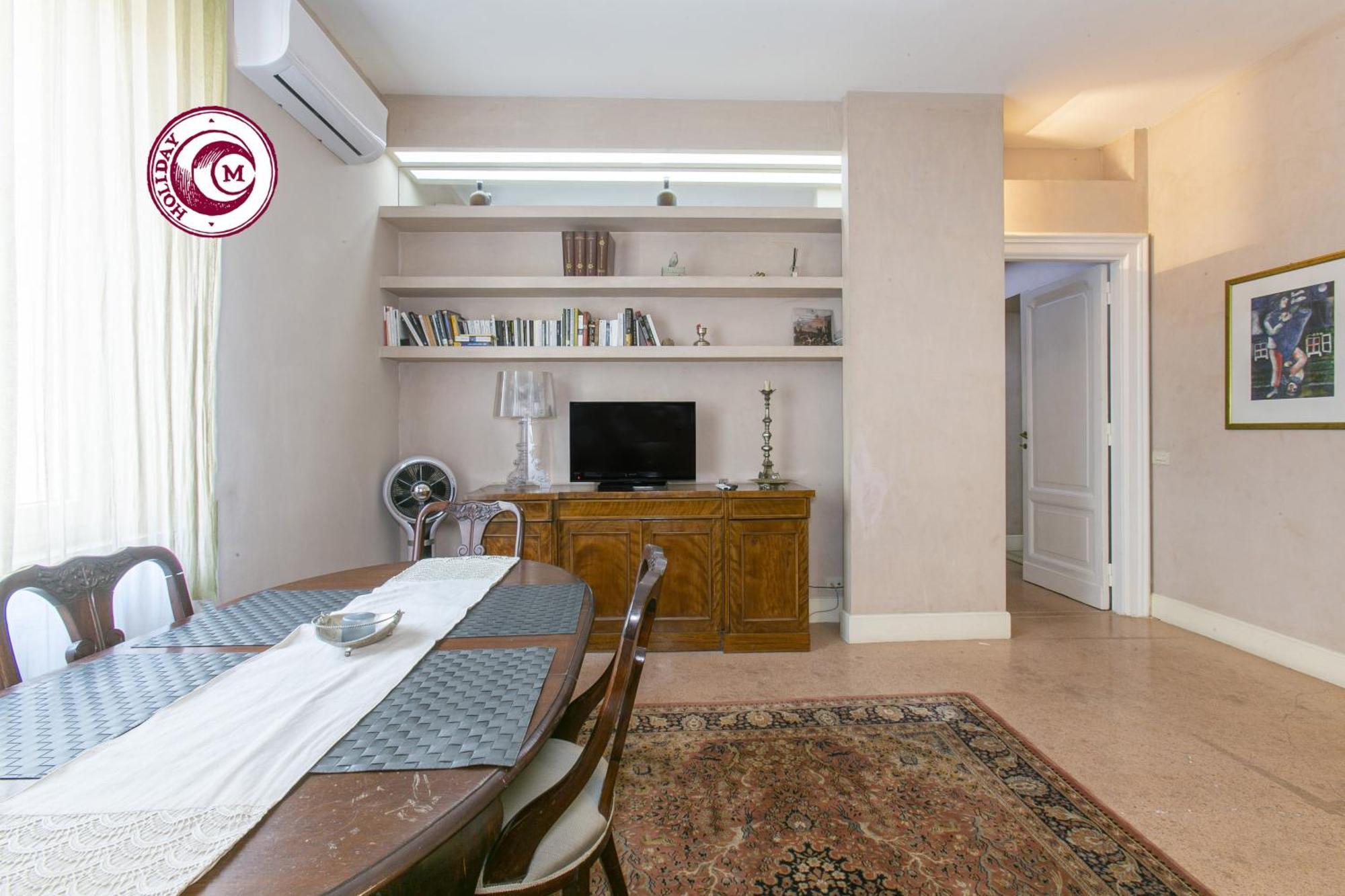 C M Piazza Cavour Elegant Flat Apartment *