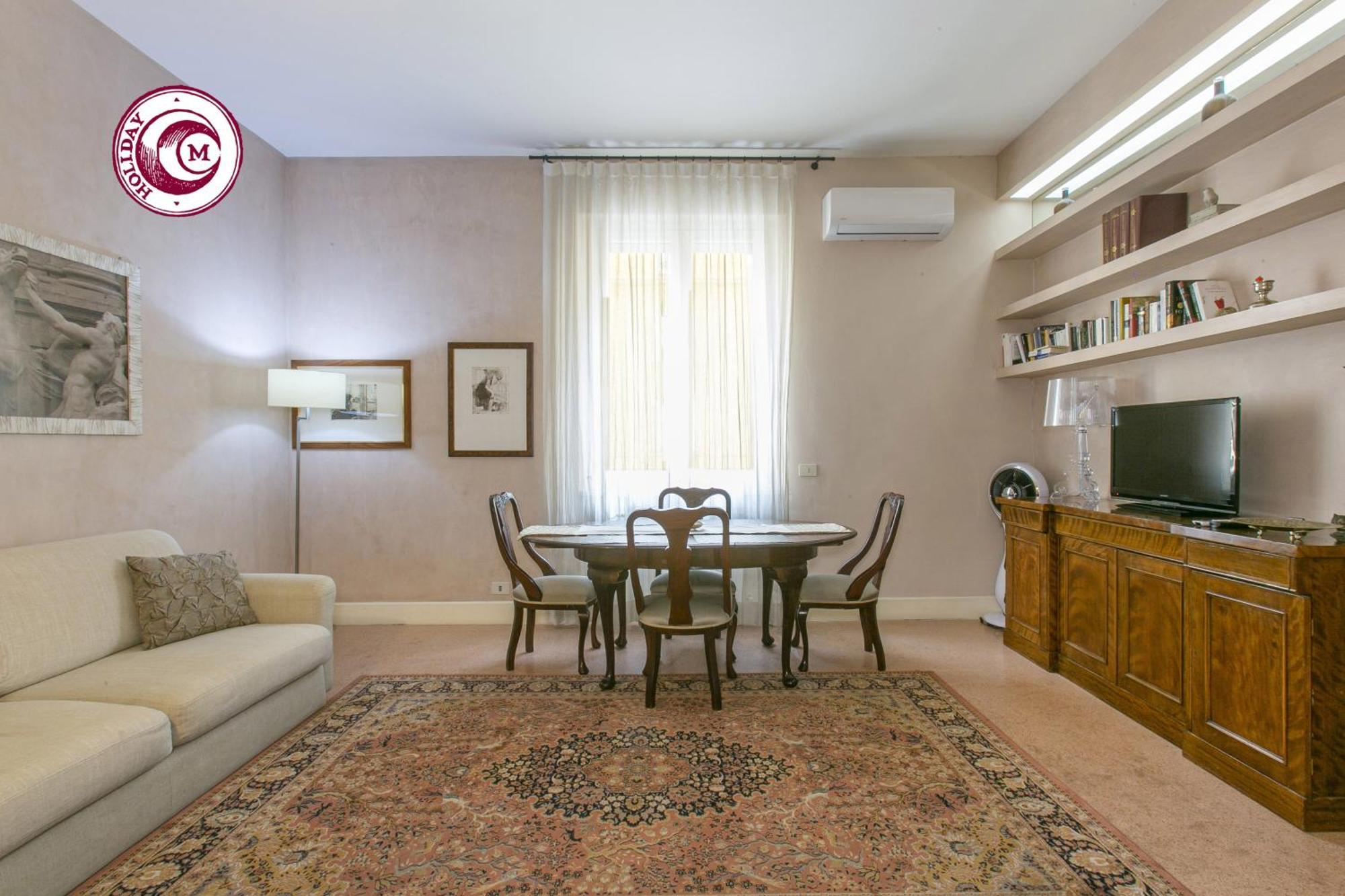 C M Piazza Cavour Elegant Flat *